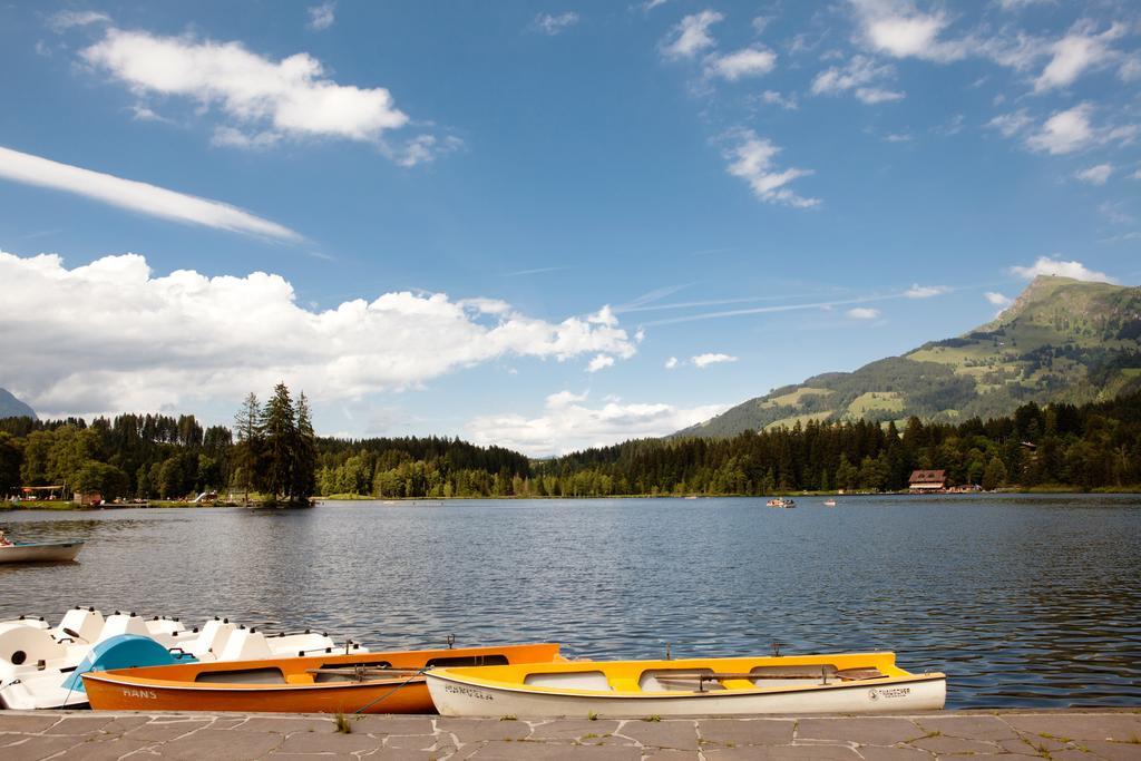 Schlosshotel Kitzbuehel A-Rosa Collection 외부 사진 The lake of Saint-Point