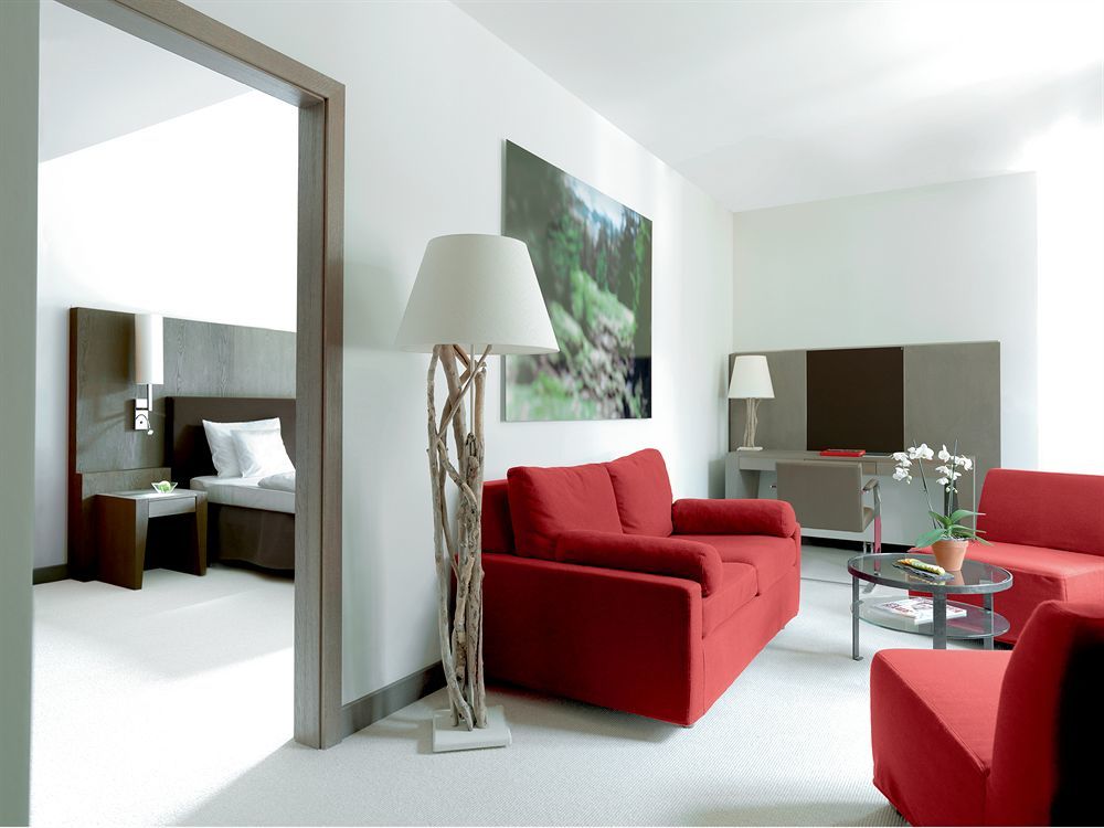 Schlosshotel Kitzbuehel A-Rosa Collection 외부 사진 A suite at the Hotel de las Rosas